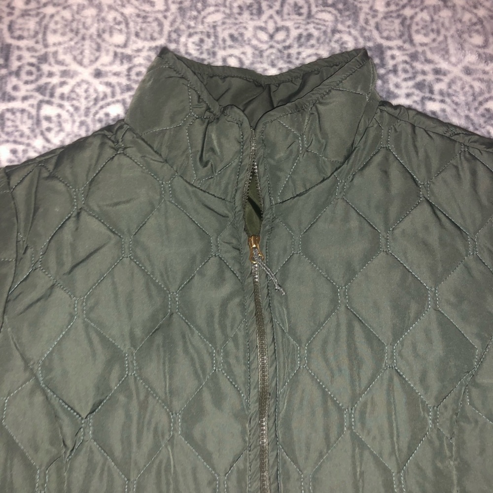 Green quilted puffer coat - Picture 4 of 6